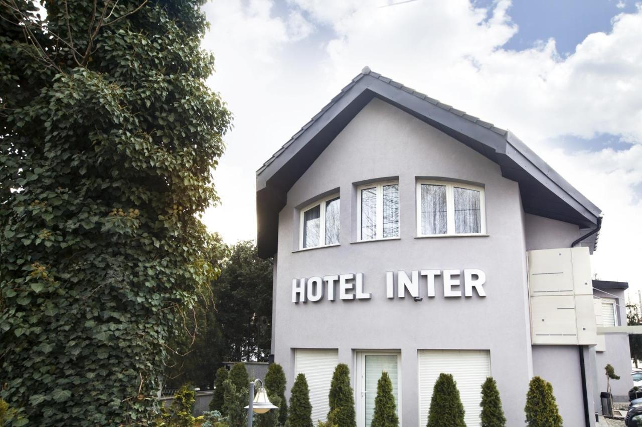 Bielany Wrocławskie Hotel Inter מראה חיצוני תמונה